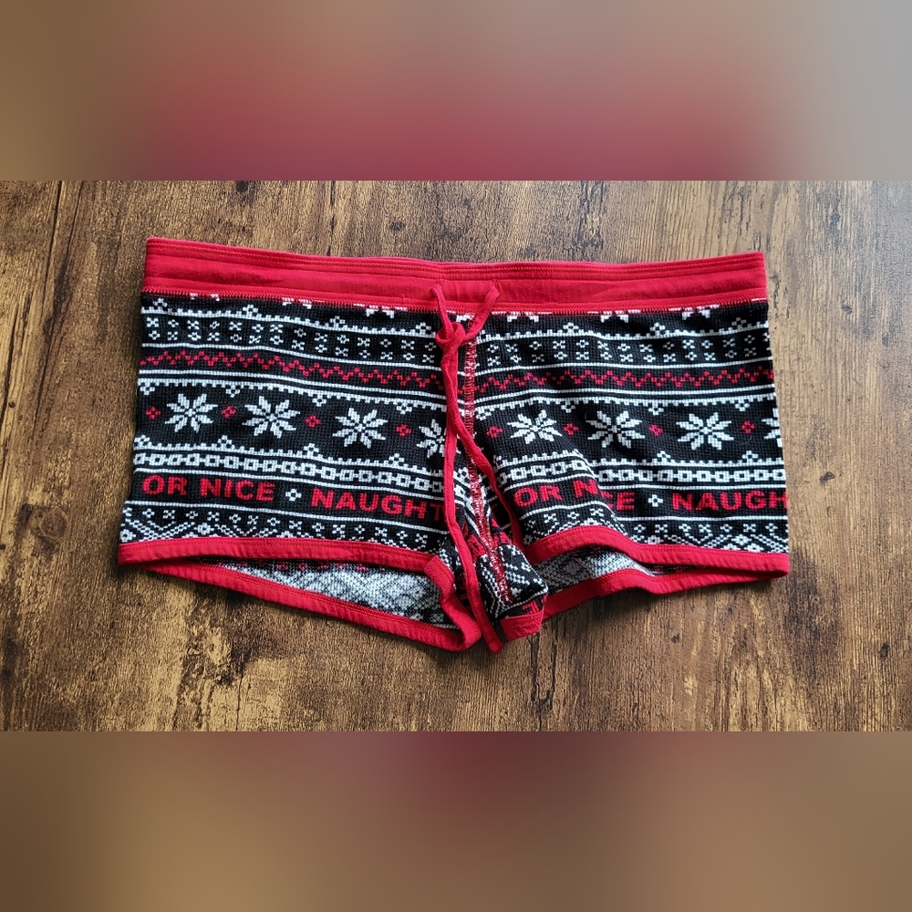 La Senza Naughty or Nice Pajama shorts